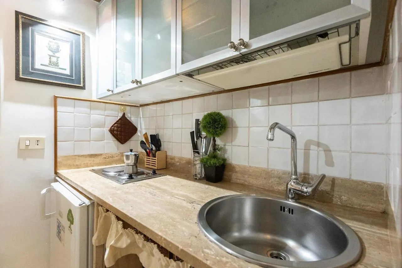 Apartment Romantica Studio-Rental In Rome
