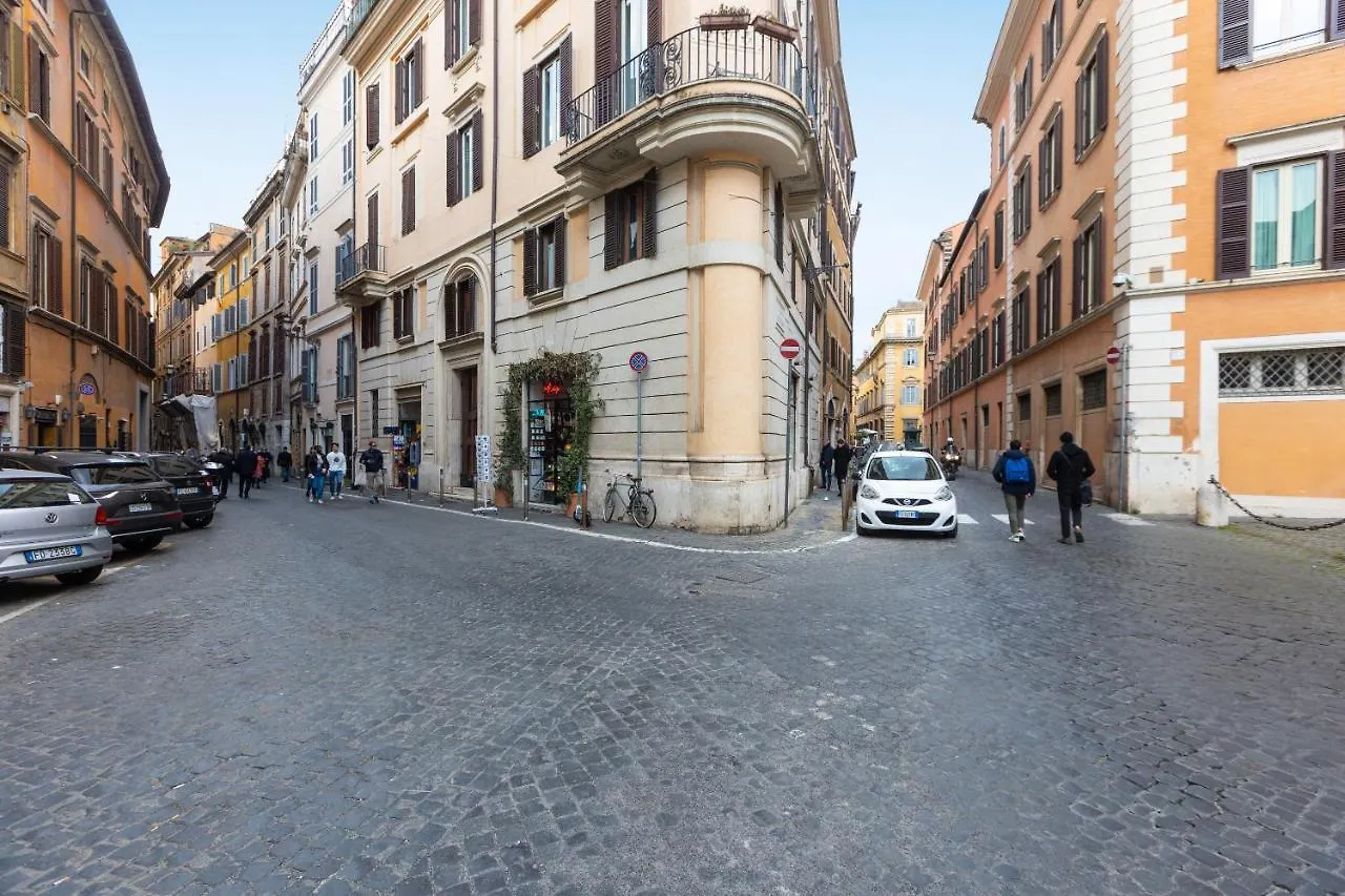 Romantica Studio-Rental In Rome Italy