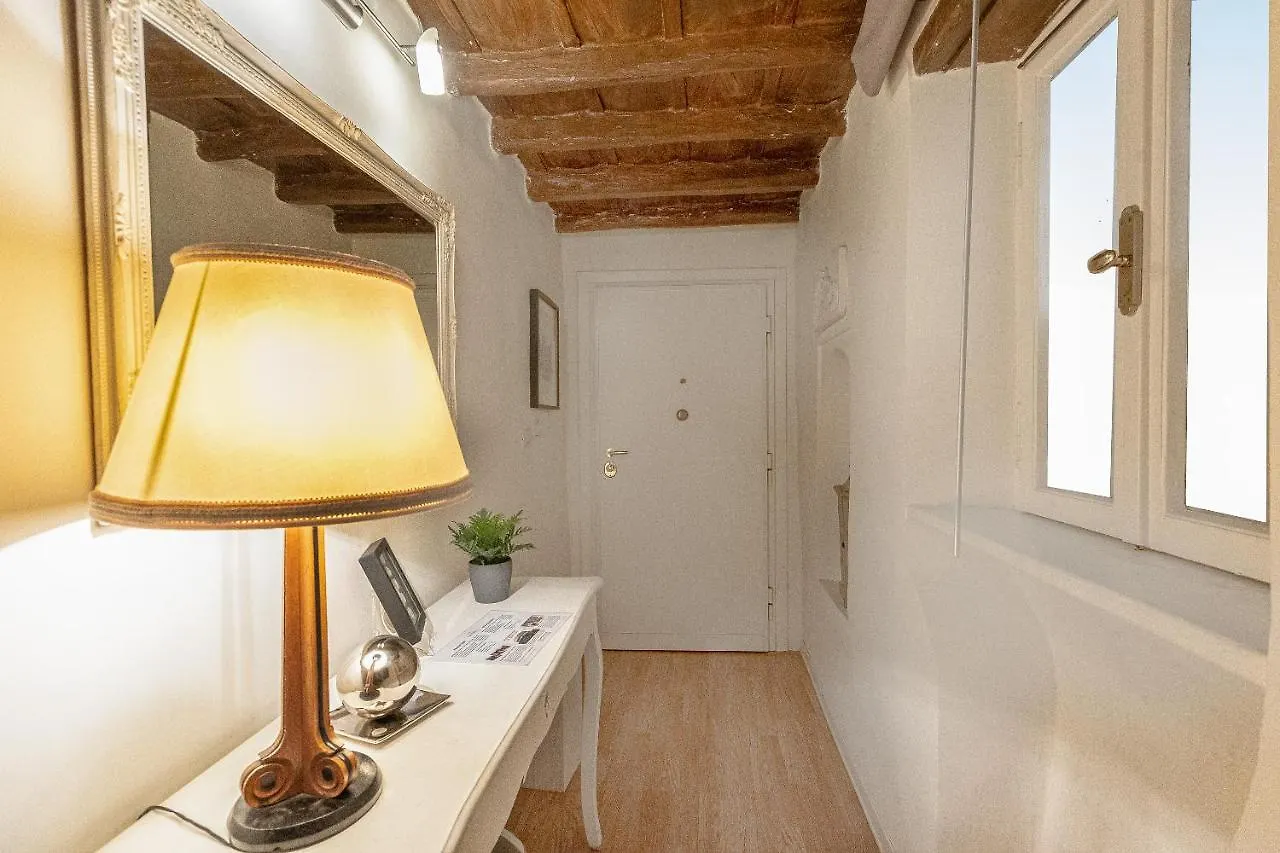Apartment Romantica Studio-Rental In Rome